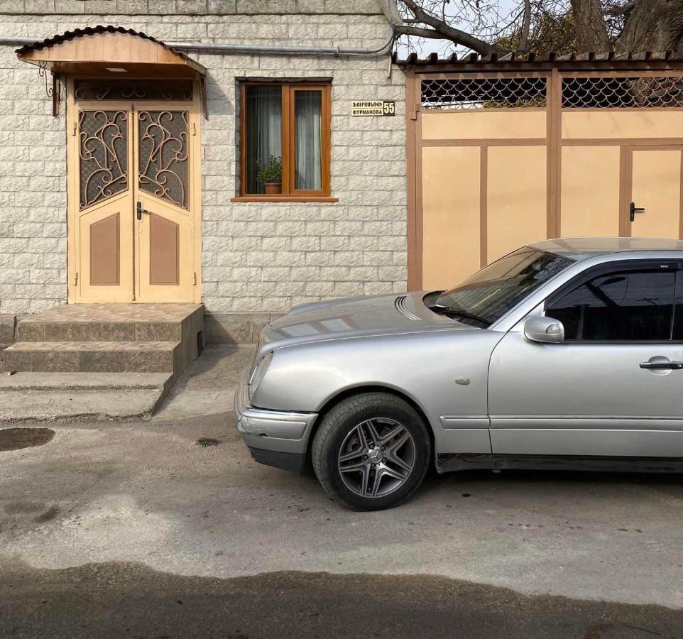 Посуточный Гостевой Дом Gyumri Ngoại thất bức ảnh