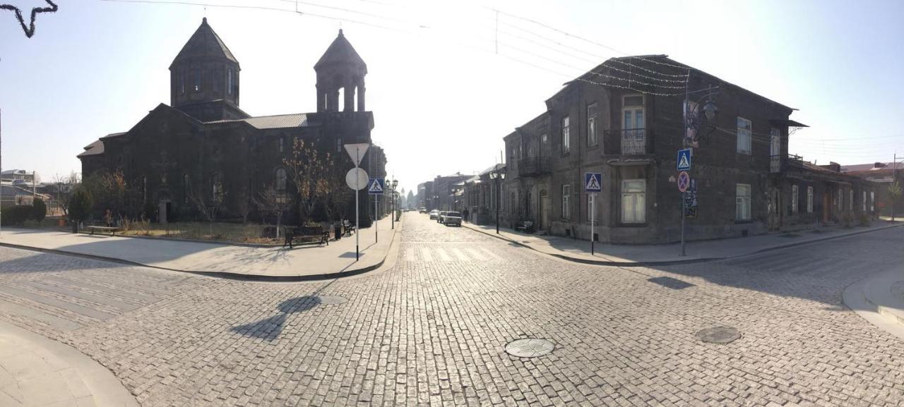 Посуточный Гостевой Дом Gyumri Ngoại thất bức ảnh
