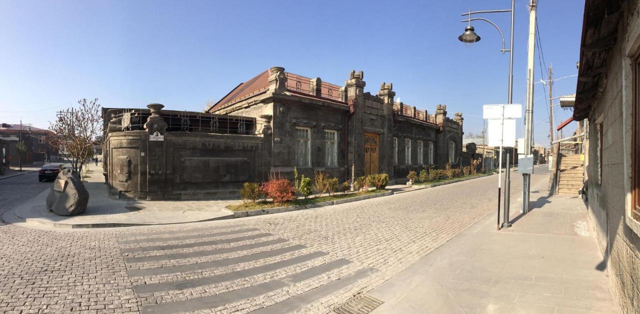 Посуточный Гостевой Дом Gyumri Ngoại thất bức ảnh